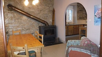 Classic Galician Stone Farmhouse With Sea Views Plus Converted Barn At
