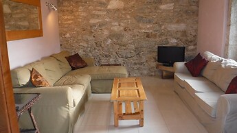 Classic Galician Stone Farmhouse With Sea Views Plus Converted Barn At