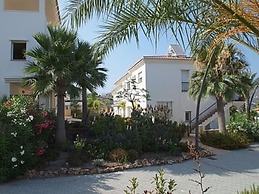 Excellent View, Beach & Mountain, Panorama Swimming Pool all Year Roun