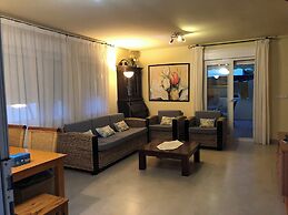 Excellent View, Beach & Mountain, Panorama Swimming Pool all Year Roun