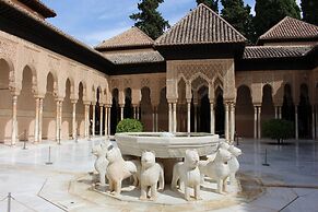 Excellent View, Beach & Mountain, Panorama Swimming Pool all Year Roun