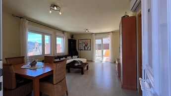 Excellent View, Beach & Mountain, Panorama Swimming Pool all Year Roun