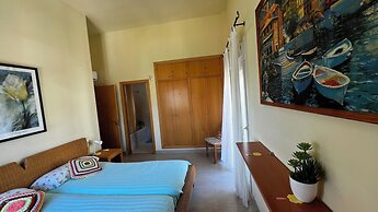 Excellent View, Beach & Mountain, Panorama Swimming Pool all Year Roun