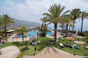 Excellent View, Beach & Mountain, Panorama Swimming Pool all Year Roun