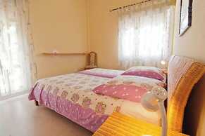 Excellent View, Beach & Mountain, Panorama Swimming Pool all Year Roun