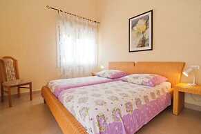 Excellent View, Beach & Mountain, Panorama Swimming Pool all Year Roun