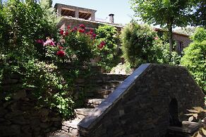 Small Complex With Pool in the Alpujarras, Granada