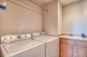 White Elm Lane #31 by Village Properties at Sunriver