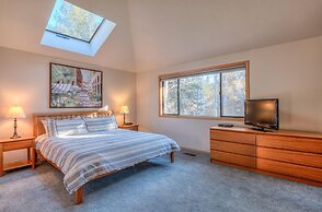 White Elm Lane #31 by Village Properties at Sunriver