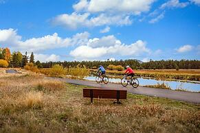 White Elm Lane #31 by Village Properties at Sunriver