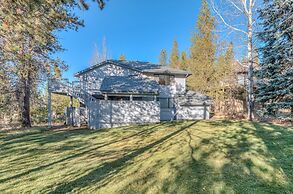 White Elm Lane #31 by Village Properties at Sunriver