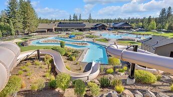 Awbrey Lane #7 by Village Properties at Sunriver