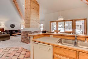 Awbrey Lane #7 by Village Properties at Sunriver