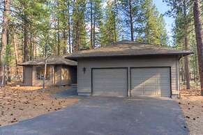 Awbrey Lane #7 by Village Properties at Sunriver