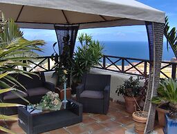 Mediterranean Holiday Home With Small Patio-terrace