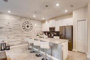 4808 LL Magical 4BR Disney Townhome Pool