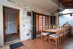 Beautiful, Comfortable House With Pool In Mallorca