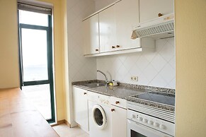 Centric Flat Unbeatable Area, Close to the Beach