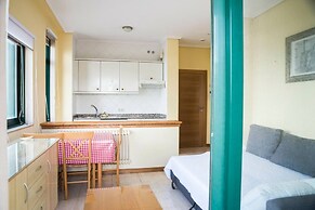 Centric Flat Unbeatable Area, Close to the Beach