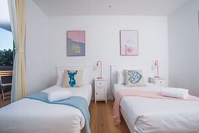 Peak East 2bed2bath APT @ryde SO Relaxing