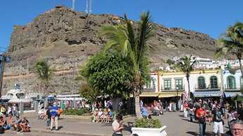 Harbour 11 Apartment