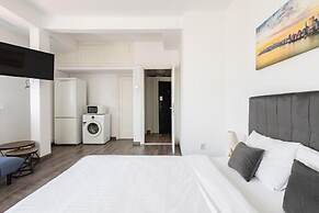 Downtown Victoria Apartments By CityBookings