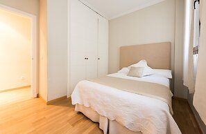 Prado Museum Apartment