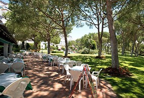 Beachfront Apt for a no Car Holiday Puerto Banus, Free Wifiparkingtvai