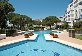 Beachfront Apt for a no Car Holiday Puerto Banus, Free Wifiparkingtvai