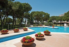 Beachfront Apt for a no Car Holiday Puerto Banus, Free Wifiparkingtvai