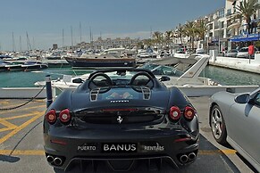 Beachfront Apt for a no Car Holiday Puerto Banus, Free Wifiparkingtvai