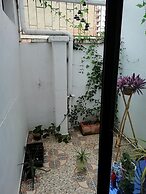 Bed & Breakfast Local Home