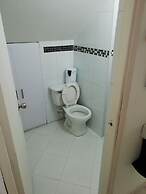 Bed & Breakfast Local Home