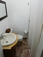 Bed & Breakfast Local Home