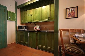 Cozy, Well-kept, Parking Space, Wifi, on the Slopes