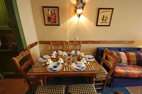 Cozy, Well-kept, Parking Space, Wifi, on the Slopes