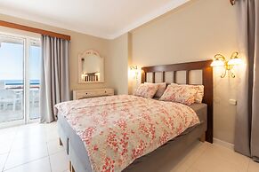 2 Br Aprt Ocean View