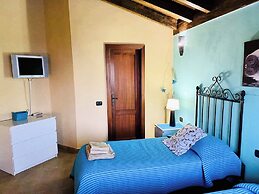 Finca Toredo Large Heated Pool, Hot Tub, Bar Games Room, Gym, Cave, Fr