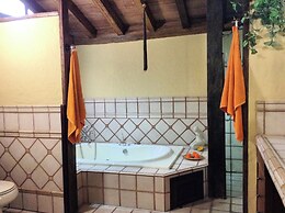 Finca Toredo Large Heated Pool, Hot Tub, Bar Games Room, Gym, Cave, Fr