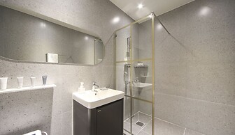 Hermon Hotel Gangseo