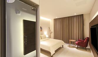 Hermon Hotel Gangseo