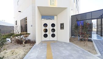 Hermon Hotel Gangseo