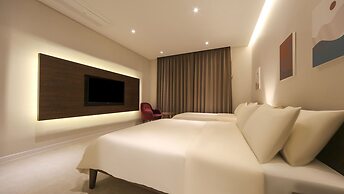 Hermon Hotel Gangseo