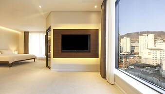 Hermon Hotel Gangseo