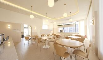 Hermon Hotel Gangseo