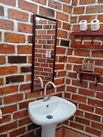 LooLa Adventure Resort