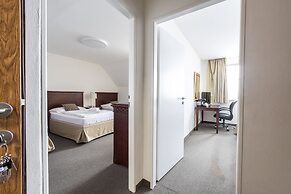Hotel Petrovy kameny