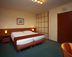 Hotel Petrovy kameny
