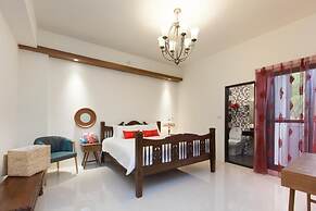 Professor's House 2198