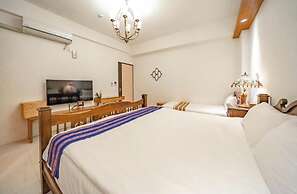 Professor's House 2198